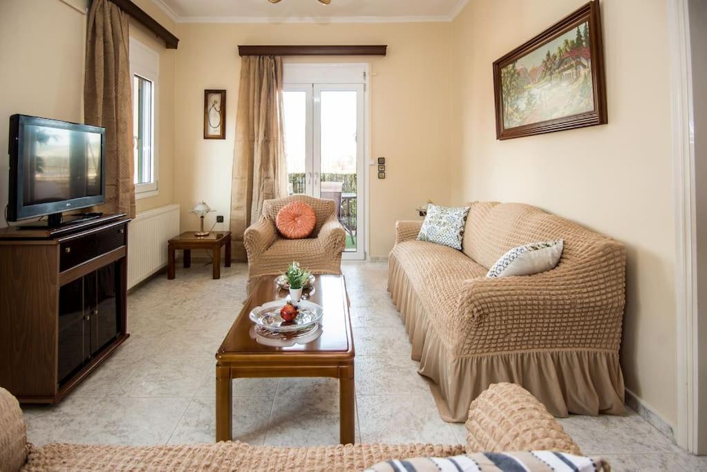 Stefanos House Apartment อาร์กอสโตลี ภายนอก รูปภาพ