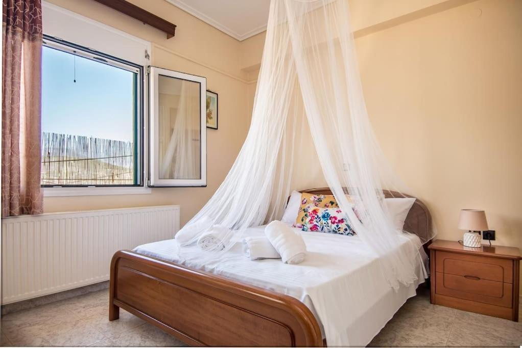 Stefanos House Apartment อาร์กอสโตลี ภายนอก รูปภาพ